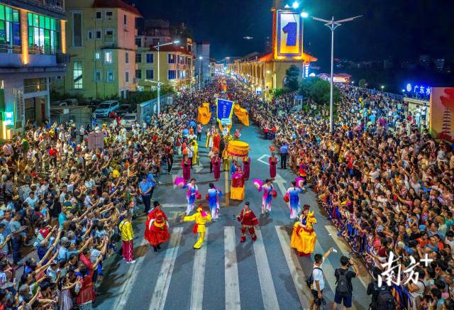 “到連州過周末 到連州吃宵夜”成為旅游品牌。丘貴星 攝