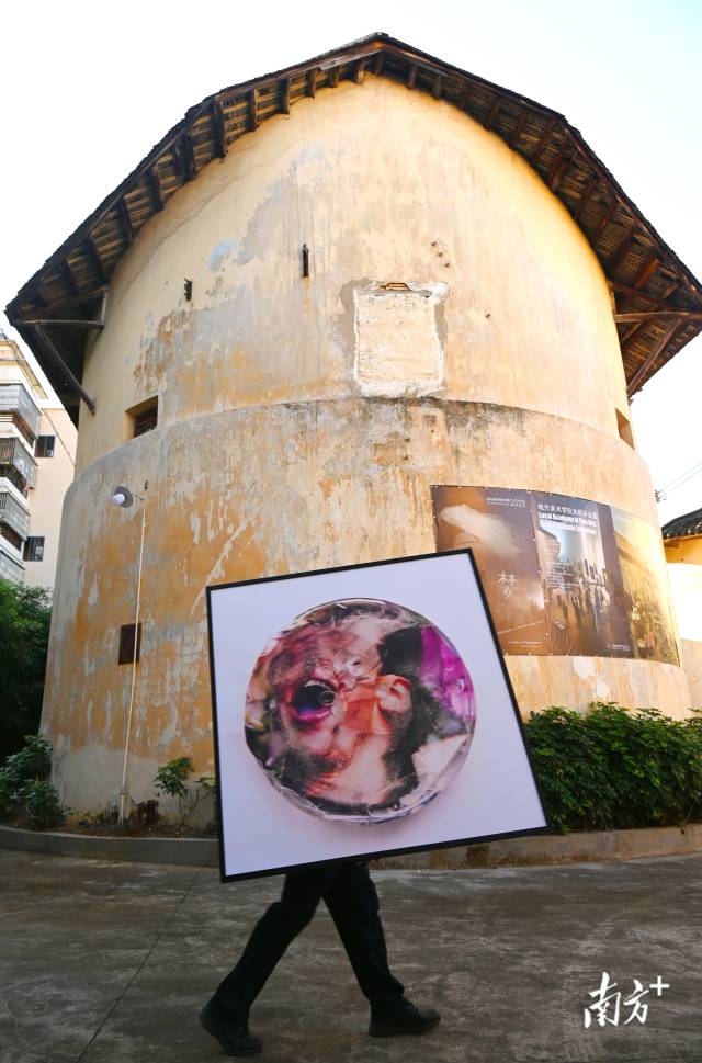 連州國際攝影年展被授予“全國文化品牌典型案例”。黃津 攝