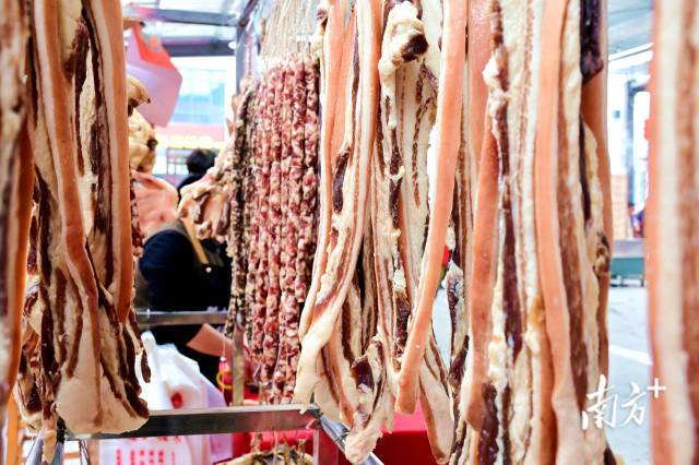 東陂臘味的醇香早已穿越三百余年時(shí)光。黃瀅 攝