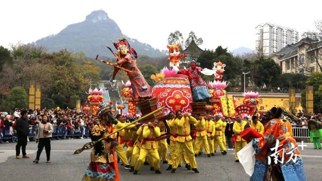 千年民俗巡游。連州融媒 供圖