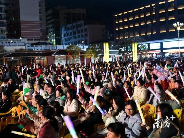 流行音樂會人氣旺。